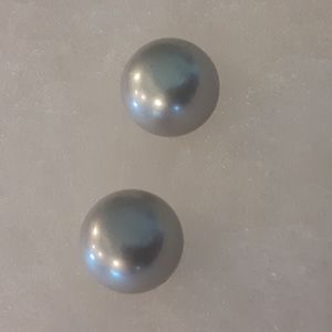 Gray Pearl Earrings